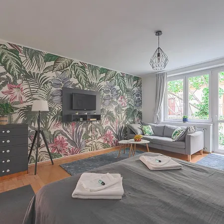 Peaceful Near Buda Castle And Chain Bridge Apartment