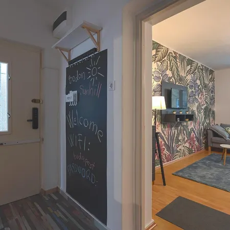 Peaceful Near Buda Castle And Chain Bridge Apartment