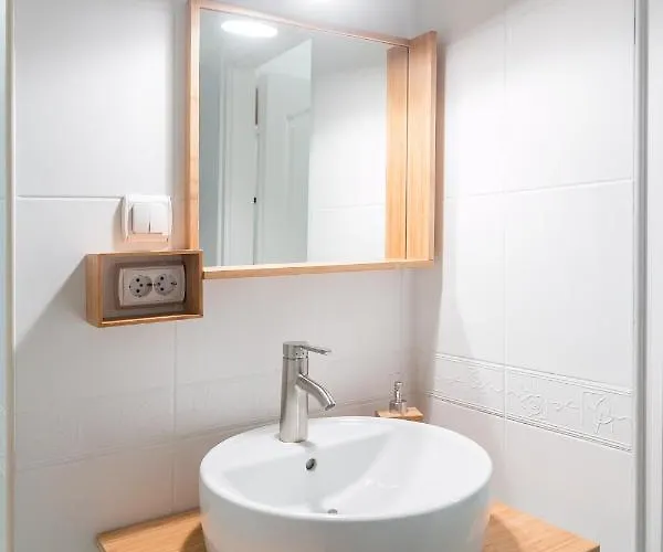 Peaceful Near Buda Castle And Chain Bridge Apartment